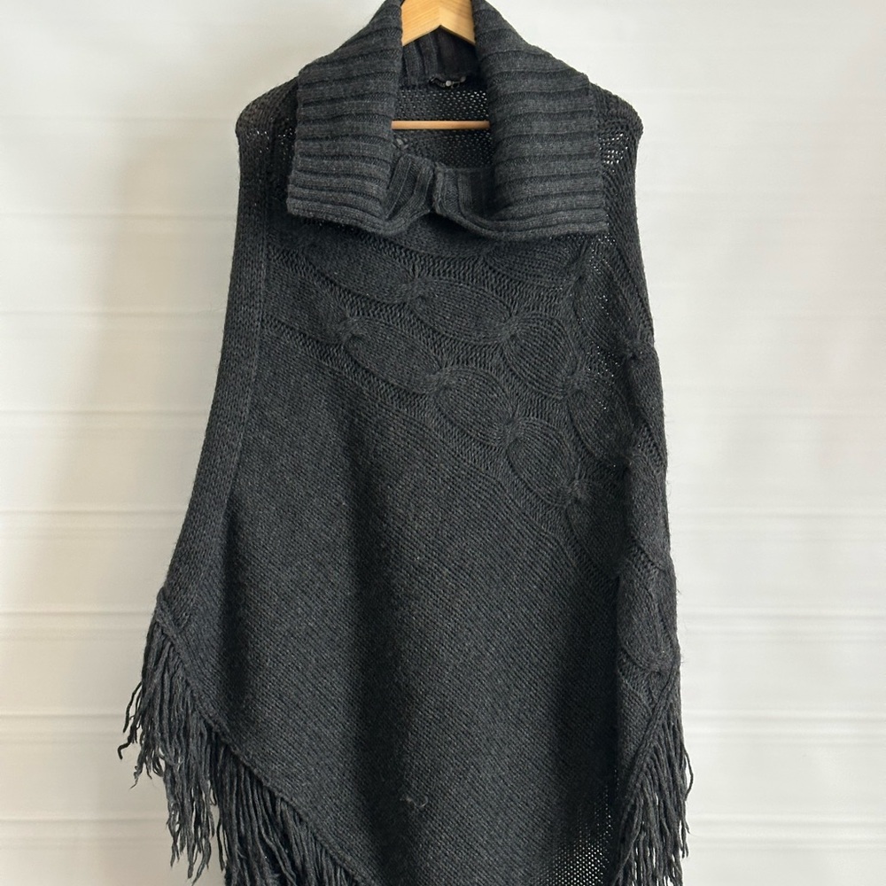 Mezzo Charcoal Knit Poncho with Fringe